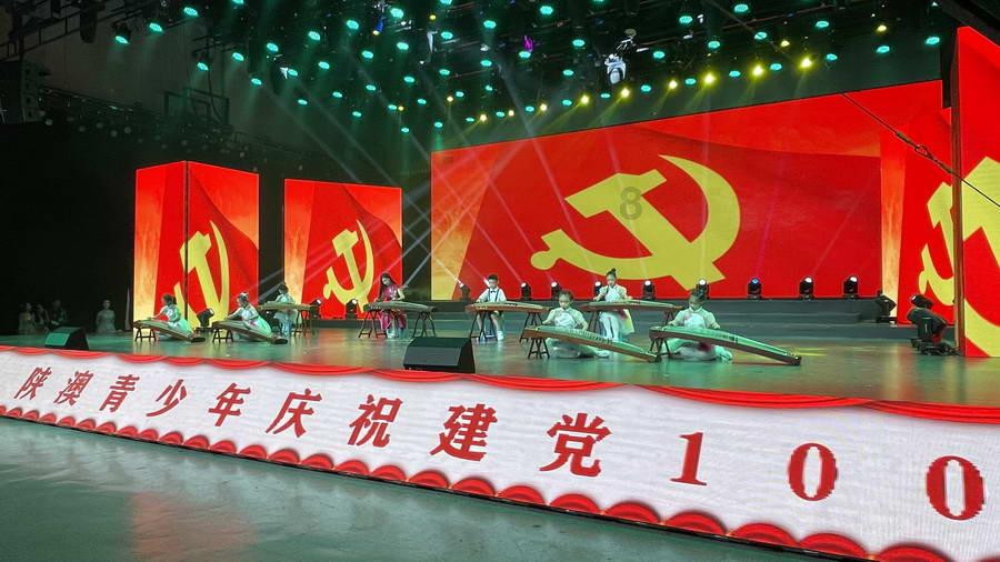 青岛胶东机场海关查获人体细胞美容制剂284支