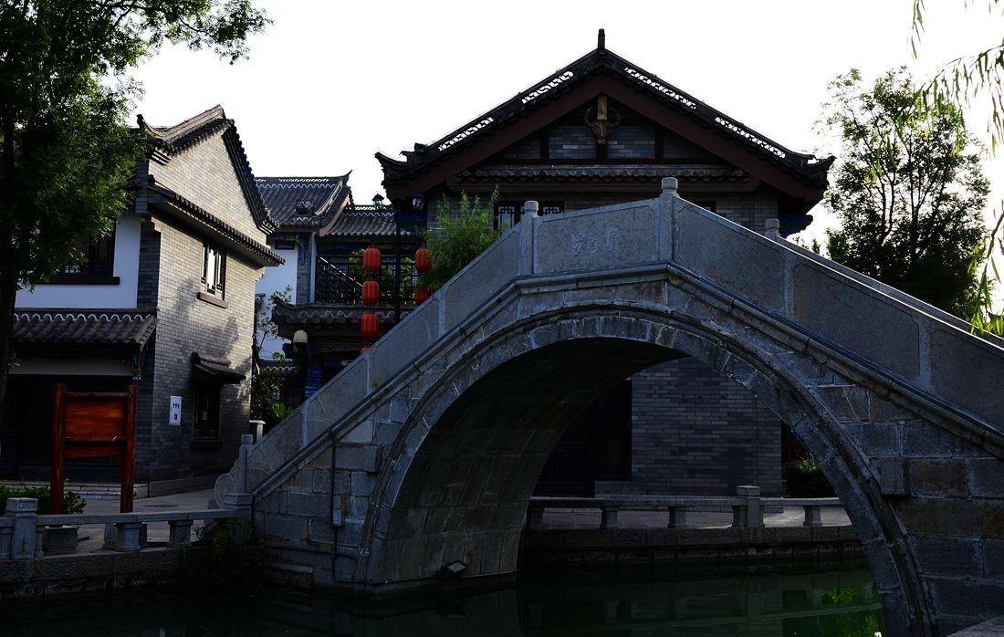 《中国日报》聚焦甘肃积石山县的AI训练师基地
